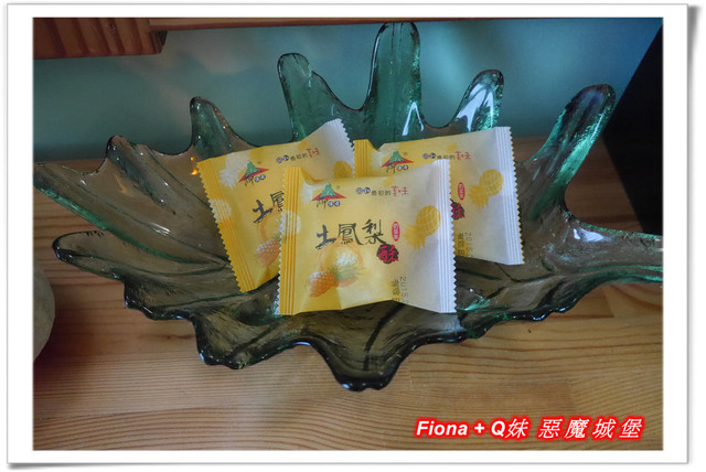 【家族新春四日遊。DAY3下】新北。貢寮 - 福隆遊客中心，下雨天閒晃的好去處+夜宿莫瑞納海灣會館，家族聚會好選擇，下半天形成整個被雨打亂啦 !