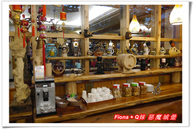 【家族新春四日遊。DAY3下】新北。貢寮 - 福隆遊客中心，下雨天閒晃的好去處+夜宿莫瑞納海灣會館，家族聚會好選擇，下半天形成整個被雨打亂啦 !