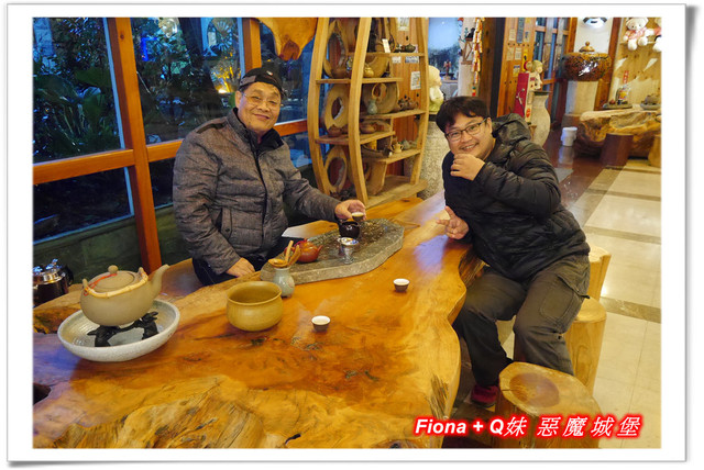 【家族新春四日遊。DAY3下】新北。貢寮 - 福隆遊客中心，下雨天閒晃的好去處+夜宿莫瑞納海灣會館，家族聚會好選擇，下半天形成整個被雨打亂啦 !