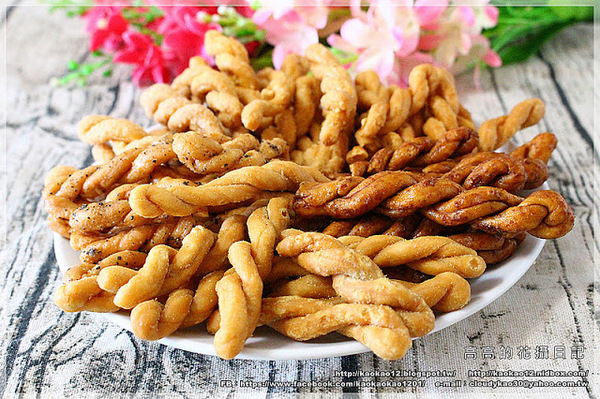 合家手工麻花捲：【宅配】小琉球 合家手工麻花捲《宅配零嘴 小琉球伴手禮》