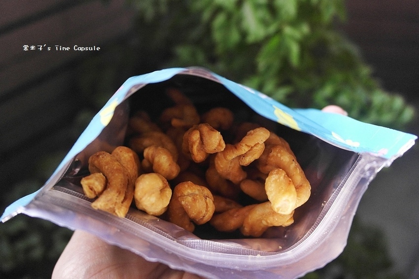 小琉球合家-鮮香的鮮蝦麻花脆捲+酥脆可口的手工麻花捲~