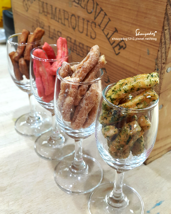 合家手工麻花捲:【餅乾零食】合家手工麻花捲:復古風味再進化『咔脆條』