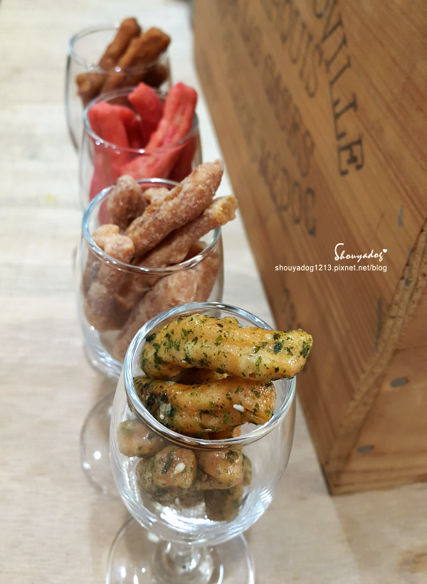 合家手工麻花捲:【餅乾零食】合家手工麻花捲:復古風味再進化『咔脆條』