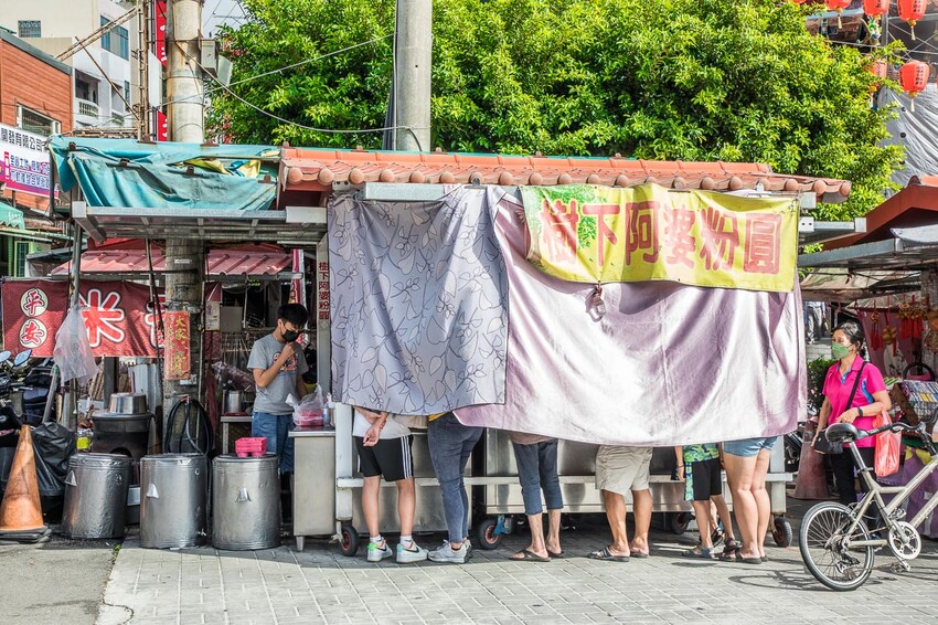 台中清水排隊名店！樹下阿婆粉圓冰30元古早味，梅子粉圓冰超清涼解渴。