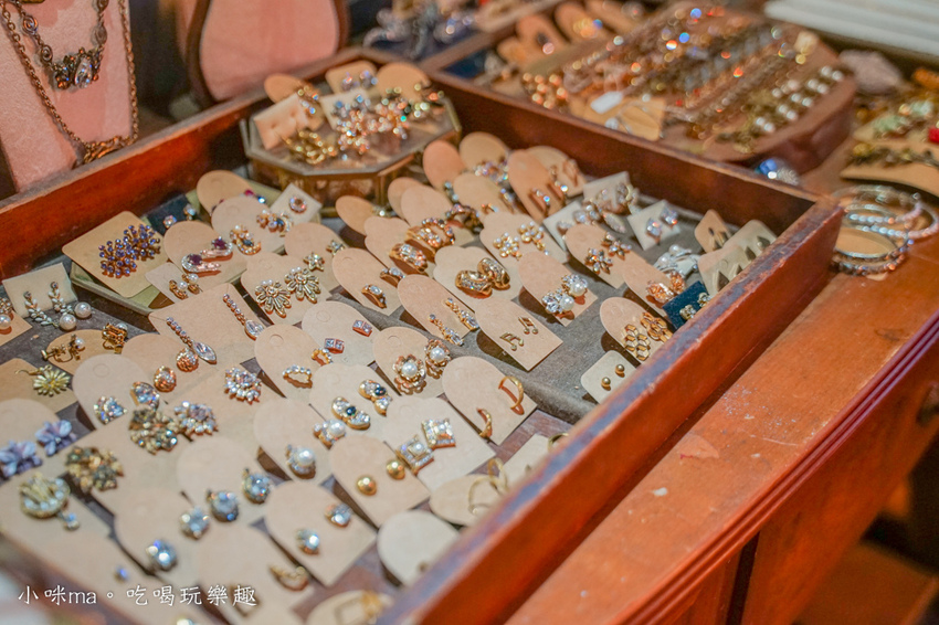 Modern Mode Café Modern Mode Café