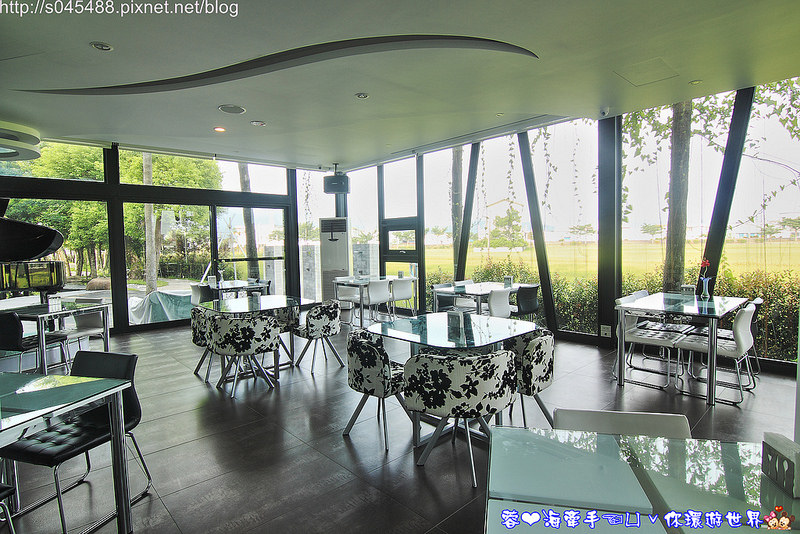 【宿▍宜蘭】水岸楓林民宿♥讓人置身於國外，南洋峇里島渡假風的浪漫享受