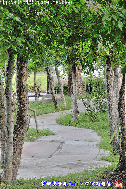 【宿▍宜蘭】水岸楓林民宿♥讓人置身於國外，南洋峇里島渡假風的浪漫享受