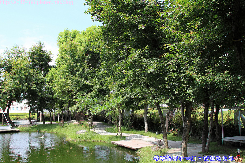 【宿▍宜蘭】水岸楓林民宿♥讓人置身於國外，南洋峇里島渡假風的浪漫享受