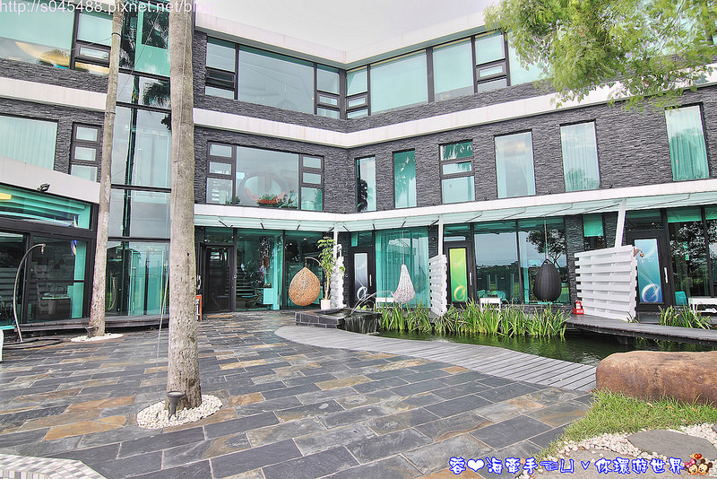 【宿▍宜蘭】水岸楓林民宿♥讓人置身於國外，南洋峇里島渡假風的浪漫享受