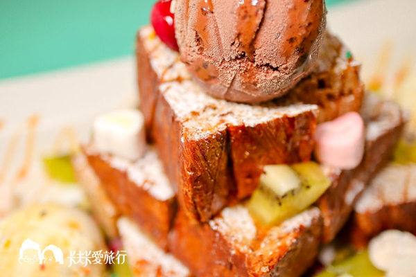 星月大地景觀餐廳：台中親子餐廳-星月大地景觀休閒園區｜麗寶樂園旁台中夜景超推薦蜜糖吐司