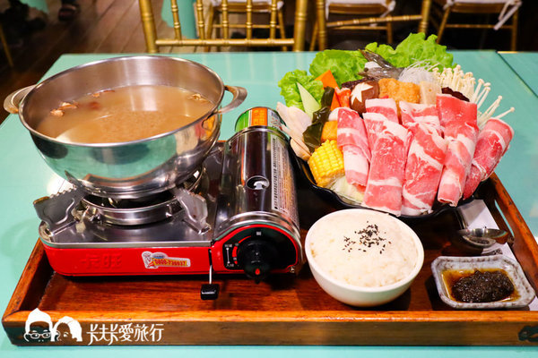 星月大地景觀餐廳：台中親子餐廳-星月大地景觀休閒園區｜麗寶樂園旁台中夜景超推薦蜜糖吐司