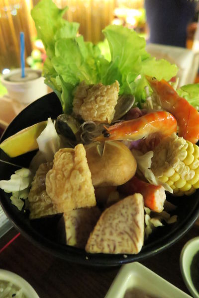 【台中后里區】南洋風情『星月大地-星月之星景觀餐廳』