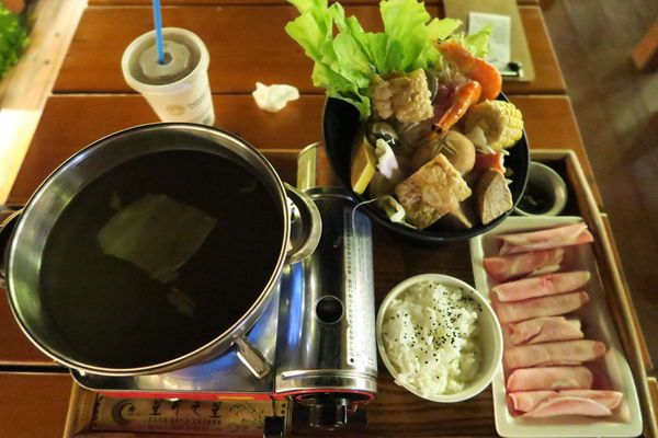 【台中后里區】南洋風情『星月大地-星月之星景觀餐廳』