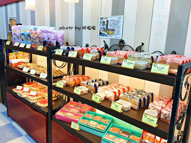 【台中 北屯】弄瓦手工餅乾↝↝吃了真的會感動的超美味鹹蛋糕,大坑隱藏版美食,內行人才知道的好滋味,食尚玩家推薦,蛋奶素可食