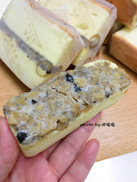 【台中 北屯】弄瓦手工餅乾↝↝吃了真的會感動的超美味鹹蛋糕,大坑隱藏版美食,內行人才知道的好滋味,食尚玩家推薦,蛋奶素可食