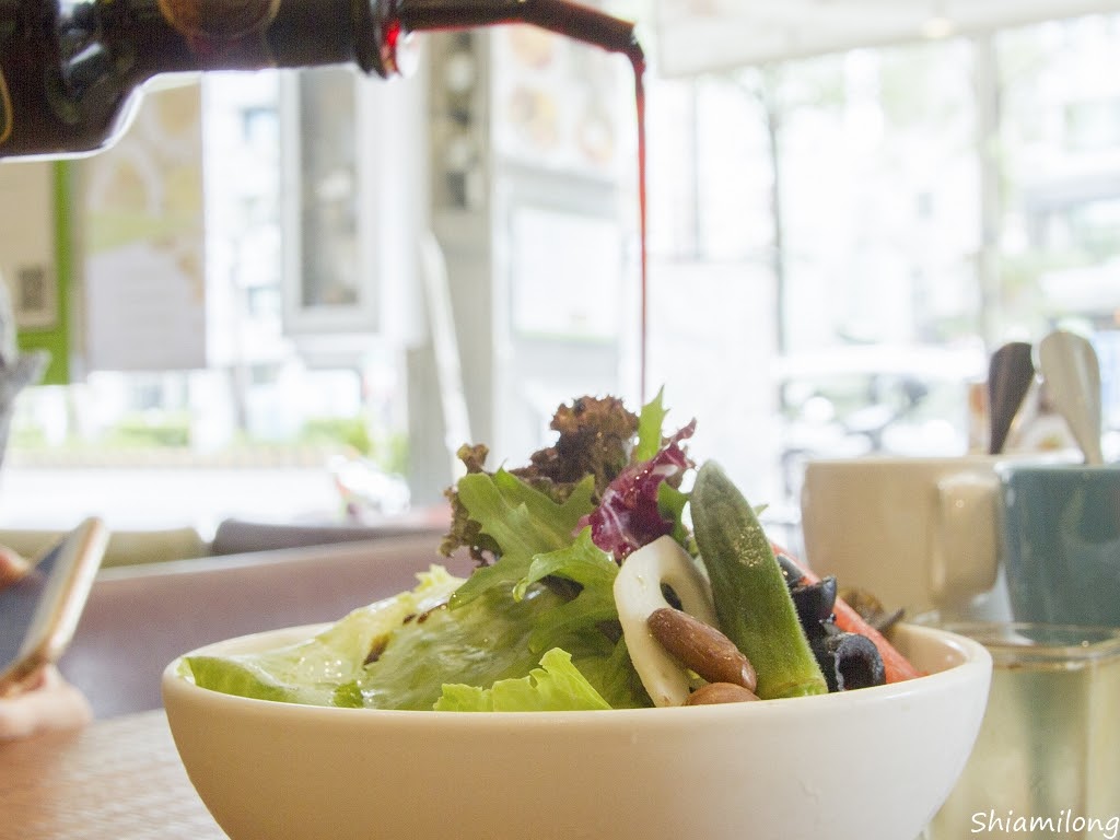 【台南】南區 ★ 日光 ‧ 緩緩無毒早午餐 夏林店 - 嚴選在地小農優質食材，健康無毒好吃早午餐店