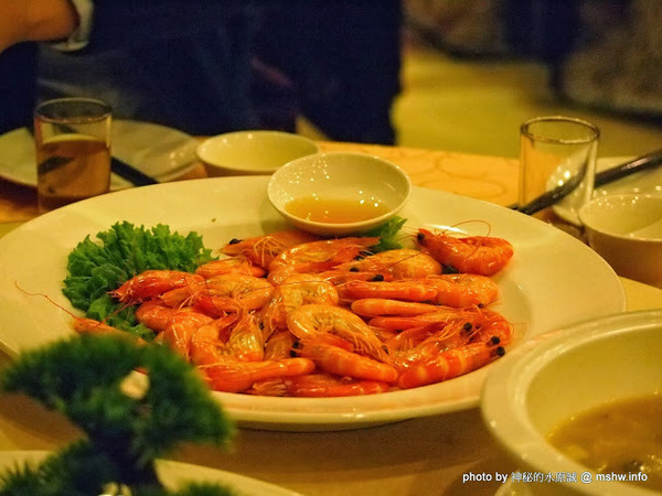 雅園新潮(總店)：【食記】台中雅園新潮婚宴會館@南屯 : 不同價位菜色比較!口味上有一定水準~婚宴,尾牙還是春酒應該都還不錯