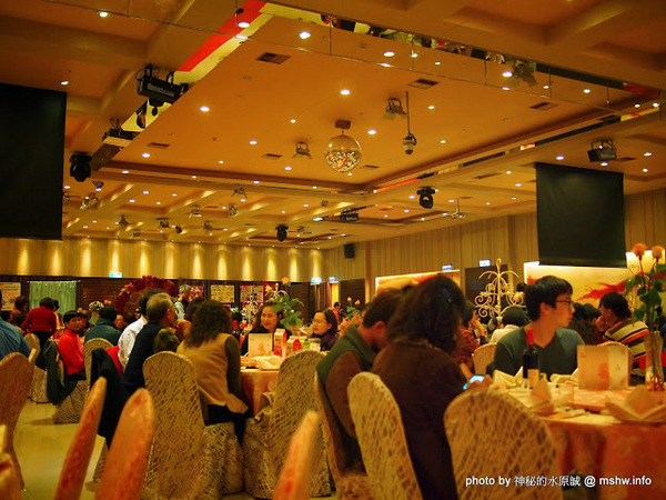 雅園新潮(總店)：【食記】台中雅園新潮婚宴會館@南屯 : 不同價位菜色比較!口味上有一定水準~婚宴,尾牙還是春酒應該都還不錯