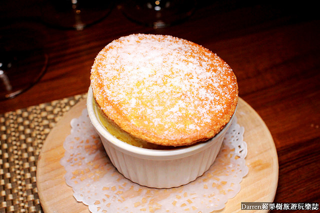 『台北美食餐廳推薦』WINE-derful葡萄酒餐廳★酒窖主題餐廳結合麵包烘焙坊的專業餐酒館/捷運行天宮站美食