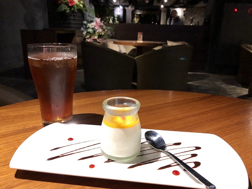 酒窖 (1).JPG 酒窖 (1).JPG