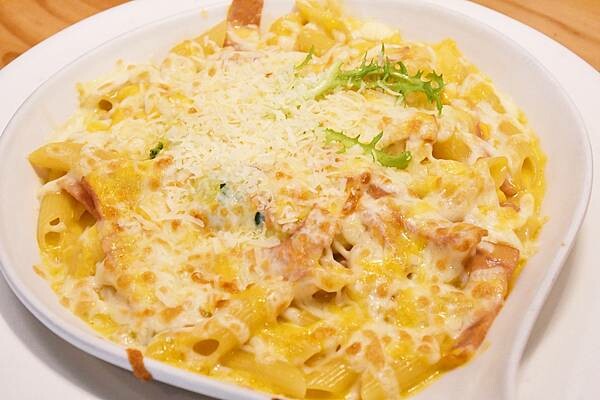 高雄義大利麵推薦「New House 文濱店，超值焗烤回憶殺！聚餐必訪首選