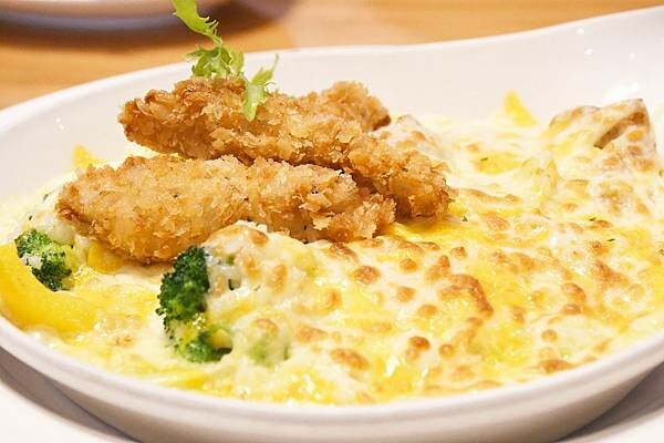 高雄義大利麵推薦「New House 文濱店，超值焗烤回憶殺！聚餐必訪首選