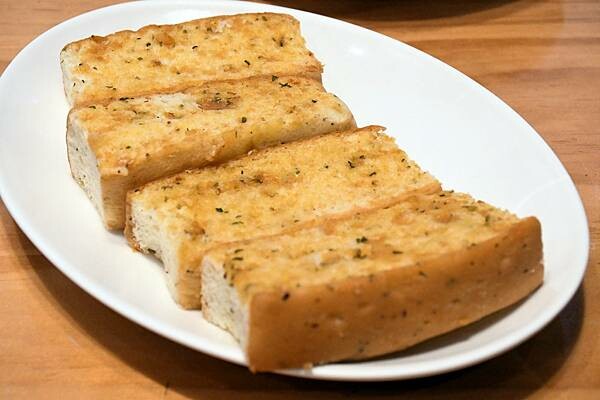 高雄義大利麵推薦「New House 文濱店，超值焗烤回憶殺！聚餐必訪首選