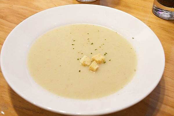 高雄義大利麵推薦「New House 文濱店，超值焗烤回憶殺！聚餐必訪首選