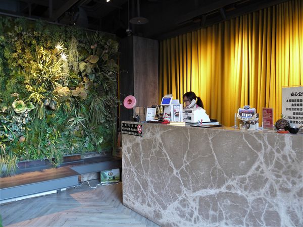 【台南市-中西區】舉杯邀友共享餐，同樂帝王蟹、邂逅波士頓、愛在紐約牛、情定洛杉磯，相約在『Bistro88義法餐酒館-台南小西門』的早午餐❤(ӦｖӦ｡)