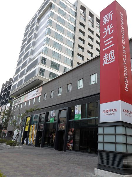【台南市-中西區】舉杯邀友共享餐，同樂帝王蟹、邂逅波士頓、愛在紐約牛、情定洛杉磯，相約在『Bistro88義法餐酒館-台南小西門』的早午餐❤(ӦｖӦ｡)