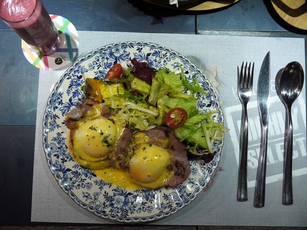 【台南市-中西區】舉杯邀友共享餐，同樂帝王蟹、邂逅波士頓、愛在紐約牛、情定洛杉磯，相約在『Bistro88義法餐酒館-台南小西門』的早午餐❤(ӦｖӦ｡)