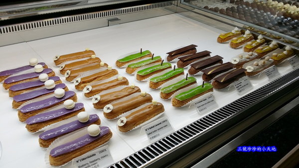 忠孝新生站。閃電泡芙。1789 Café by Cyrille Courant。必點焦糖鹹奶油閃電泡芙。絕對讓你念念不忘呀!