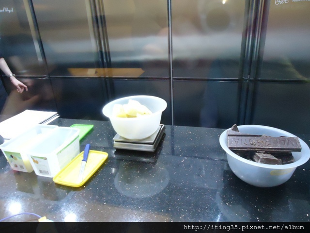 【中正區】被來自法國的閃電泡芙閃到~1789 Café, by Cyrille Courant