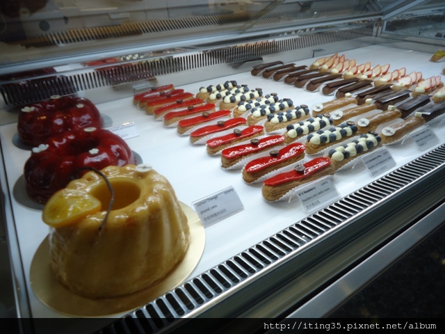 【中正區】被來自法國的閃電泡芙閃到~1789 Café, by Cyrille Courant