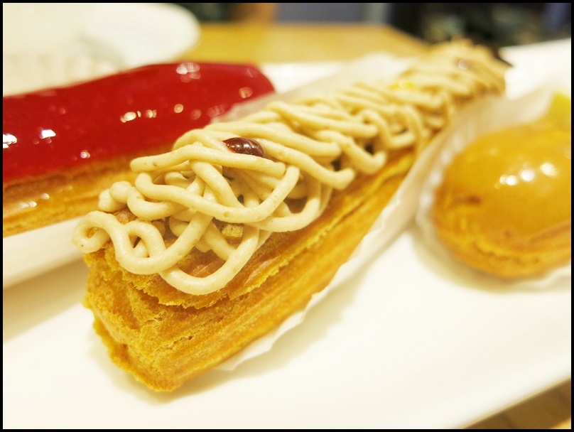 [ 忠孝新生站、仁愛新生路口美食下午茶 ] 1789 Café, by Cyrille Courant～絢麗又美味的閃電泡芙，還有帥哥甜點師傅