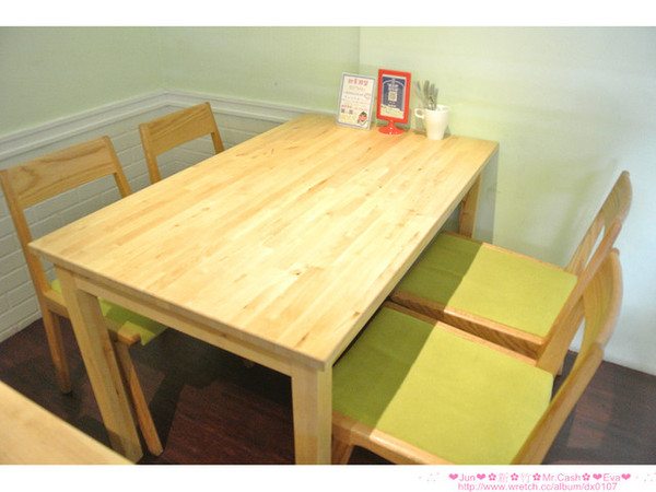 Mr. cash：【食記】oO。。新竹　Mr.Cash蜜糖吐司　什麼？！蜜糖吐司也不忘了Candy Crush，超可愛的kitty蜜糖吐司，大家吃過了嘛？！而且還有可愛的拉花kitty咖啡喲～。o○。