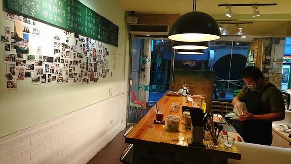 16736637_10154334593626762_452087846_n 16736637_10154334593626762_452087846_n