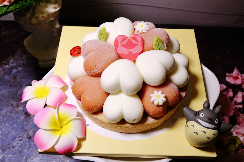 永和冰淇淋蛋糕推薦！卡瓦義式冰淇淋蛋糕，繽紛的水果球，最不一