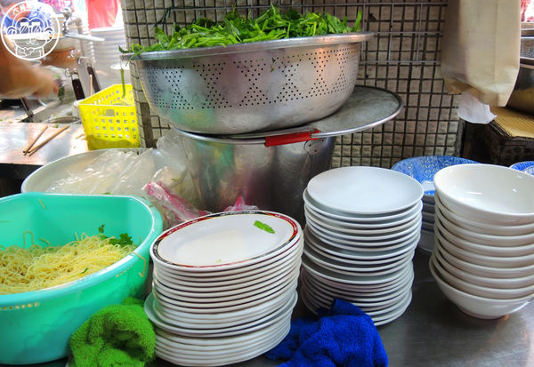 阿角紅燒肉：呷飽祙【台北大同･阿角紅燒肉】分部位的秒賣紅燒肉