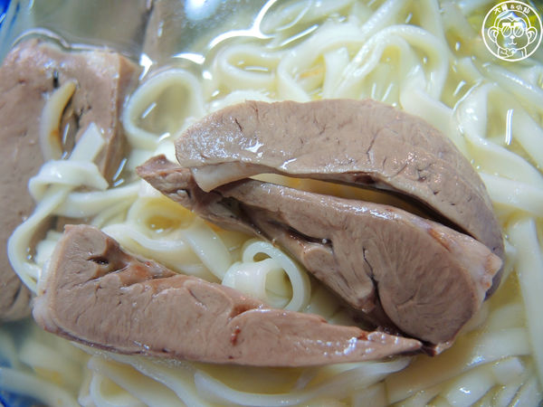 阿角紅燒肉：呷飽祙【台北大同･阿角紅燒肉】分部位的秒賣紅燒肉