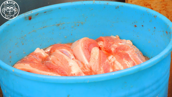 阿角紅燒肉：呷飽祙【台北大同･阿角紅燒肉】分部位的秒賣紅燒肉