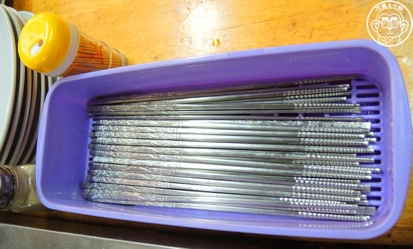 阿角紅燒肉：呷飽祙【台北大同･阿角紅燒肉】分部位的秒賣紅燒肉