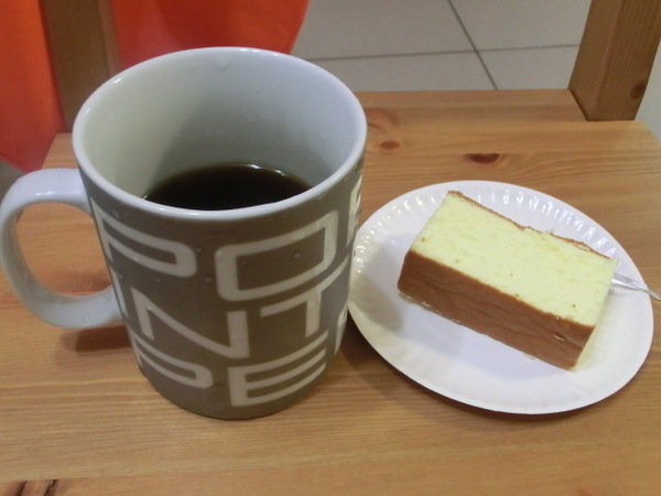 糖村法式鮮奶乳酪蛋糕：【BlogAD試吃】品嚐Q彈細緻的純粹美味，香醇綿密入口即化的糖村法式鮮奶乳酪蛋糕等你來試試!