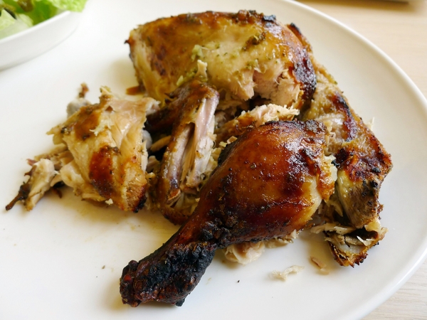 Maetugal 澳譽葡(台灣分店高雄美術館旗艦店)：【高雄】澳譽葡．美術館旁澳葡餐廳．桑尼受不了美食