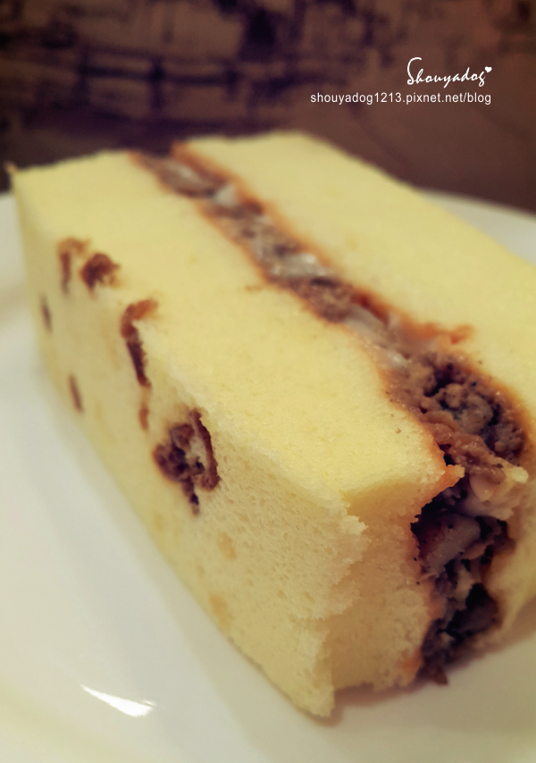 梧棲小鎮(梧棲店)：【地方名產】可以宅配的伴手禮 梧棲小鎮鹹蛋糕