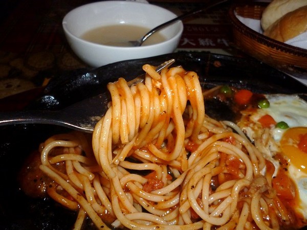 大統牛排：樂華夜市的初体驗--大統牛排館体驗心得