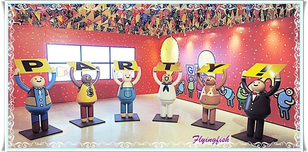 舉牌小人迎新Party:╭(′▽`)╯好康報你哉:萌翻囉~ 快來和舉牌小人開趴吧!! -「迎新Party:新光三越(台北站前店)」 舉牌小人迎新Party:╭(′▽`)╯好康報你哉:萌翻囉~ 快來和舉牌小人開趴吧!! -「迎新Party:新光三越(台北站前店)」