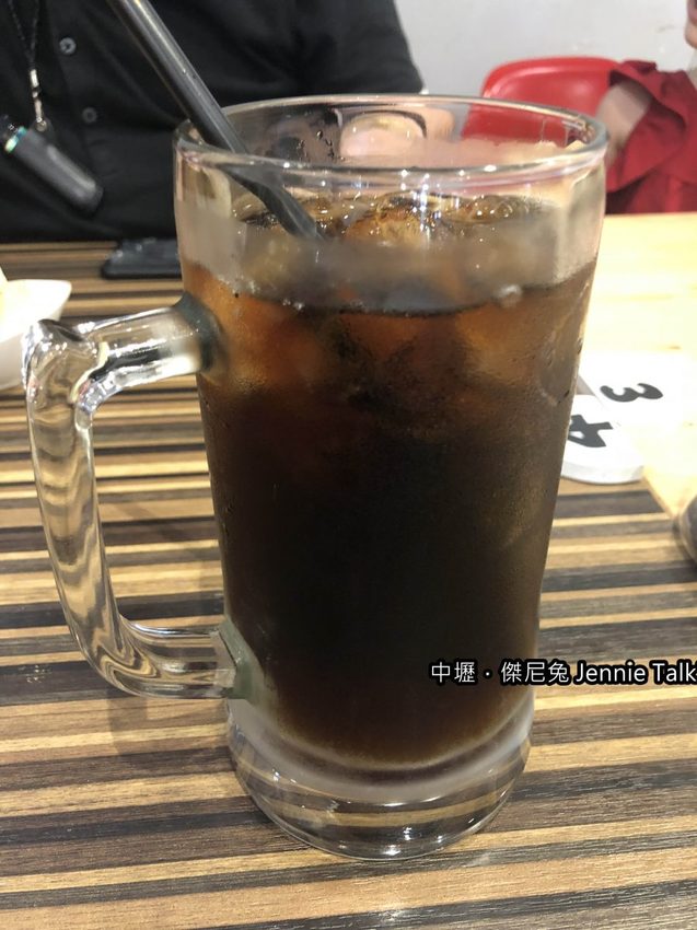 【中壢】「傑尼兔 Jennie Talk’s．高CP值&高人氣的早午餐（漢堡/大份量/手作飾品/興安一街/近元智大學)」