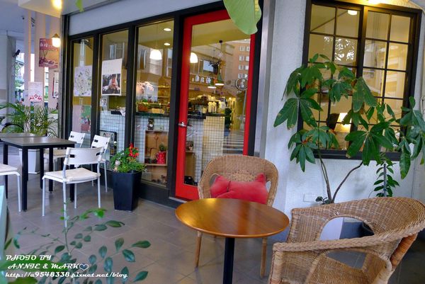 P1340358_副本.jpg P1340358_副本.jpg