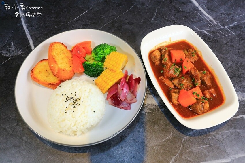 台中西屯|台中福華大飯店-一泊三食.Meets覓舍.海華樓|健身房.三溫暖.300坪戶外花園.戲水池.兒童遊戲空間|體